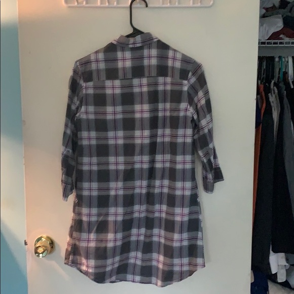 Button down dress/shirt - Picture 2 of 2